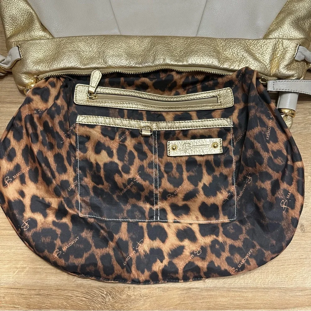 B. Makowsky Stamford Top Zip Off White & Gold Pebble Leather Hobo Shoulder‎ Bag